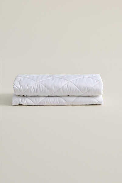 Sleeptown Microfiber Kapitoneli Yatak Koruyucu Alez