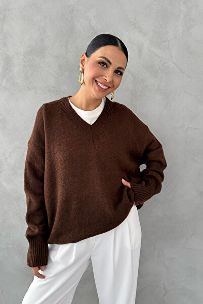 Seda Yalçın Atelier Kahve V Yaka Oversize Pinterest Triko Kazak