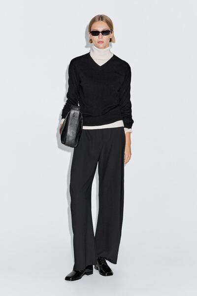 Massimo Dutti Yünlü V yaka triko kazak