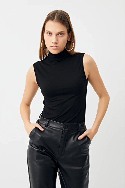 DEFNECE BOUTIQUE Penye Kumaş Boğazlı Badi - Siyah