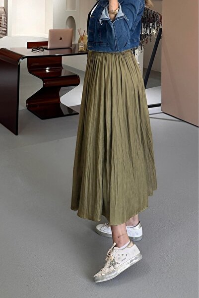 Suziş Fustă model creponată cu elastic la talie, lungime midi 4S2947