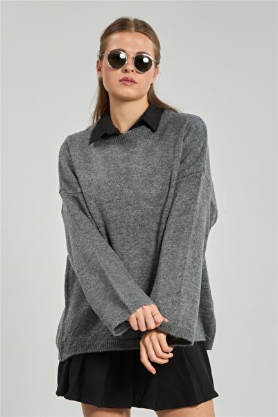 BARRELS AND OIL سترة تريكو نسائية برقبة دائرية - رمادي