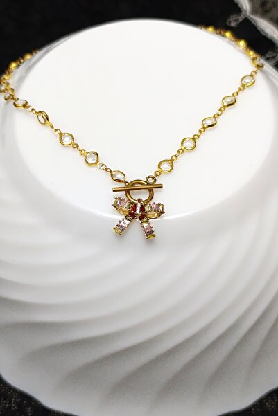 Angels And Wings قلادة أنيقة وراقية من الفولاذ مع حجر الزركون من السلسلة الخاصة