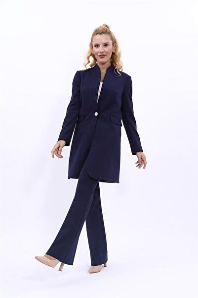 ÖNDER ÖZSOY Kendinden Dik Yakalı Tek Düğmeli Uzun Ceket & İspanyol Paça Pantolon-Lacivert