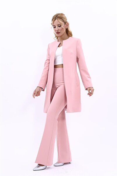 ÖNDER ÖZSOY Sıfır Yaka Düz Uzun Ceket & İspanyol Paça Pantolon-Pudra