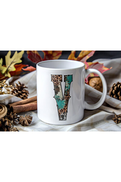 Beramussa V Initial Letter Vintage Retro Style Mug Cup - Western Leopard and ...