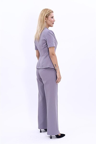 ÖNDER ÖZSOY Hakim Yaka Yandan Tokalı Çapraz Ceket & Bol Paça Pantolon-Antrasit