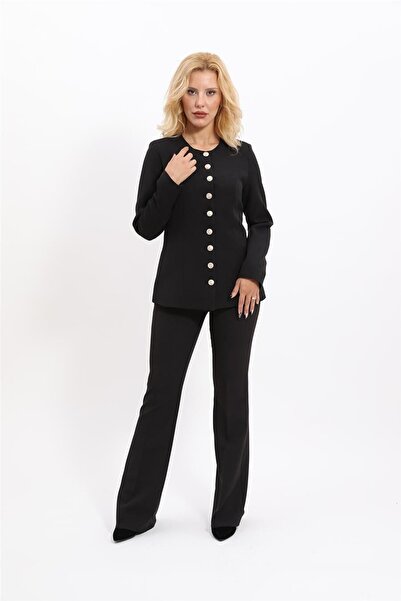 ÖNDER ÖZSOY Sıfır Yaka Boydan Düğmeli Ceket & İspanyol Paça Pantolon-Siyah