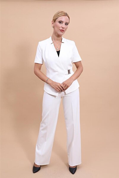 ÖNDER ÖZSOY Tokalı Kısa Kollu Ceket & Bol Paça Pantolon Takım-Ekru