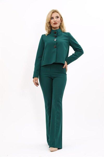 ÖNDER ÖZSOY Boydan Düğmeli Mini Ceket & İspanyol  Paça Pantolon Takım-Zümrüt