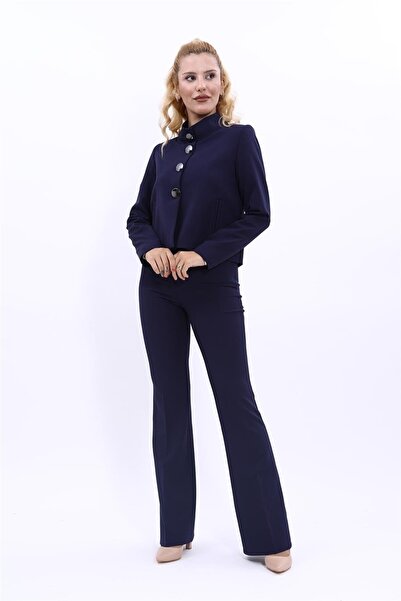 ÖNDER ÖZSOY Boydan Düğmeli Mini Ceket & İspanyol  Paça Pantolon Takım-Lacivert