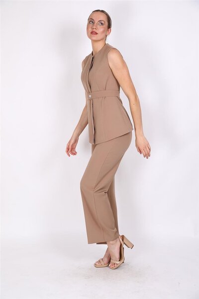 ÖNDER ÖZSOY Kemerli Yelek & Bol Paça Pantolon Takım-Taş