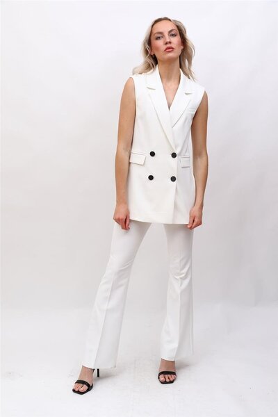 ÖNDER ÖZSOY Blazer Yelek & İspanyol Paça Pantolon-Beyaz