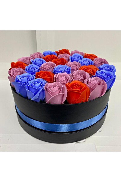 velve Aranjament floral Special Color cu 31 trandafiri sapun, blue-orange