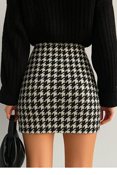 Machetta Women's Houndstooth Patterned Mini Stylish Skirt