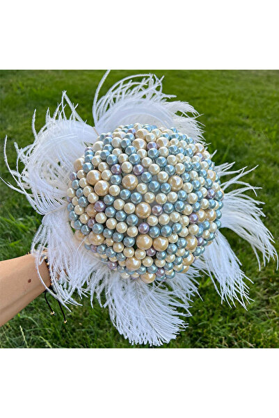 velve Булчински букет, изработен от цветни перли и декориран с естествени пер...