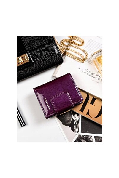 Peterson Women's compact wallet made of patent leather - Peterson