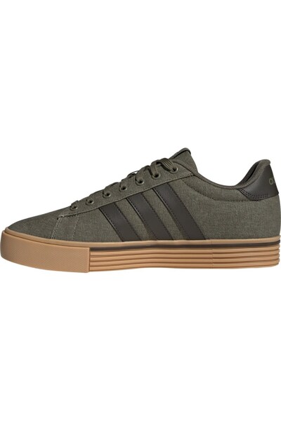 adidas Men's Daily 4.0