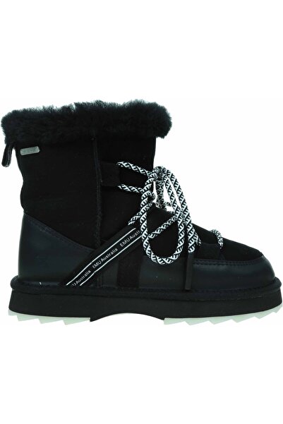 EMU Australia Blurred