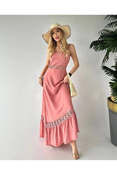 GAMZE ALPTEKİN فستان أنابيل بتفاصيل دانتيل فستان مستورد بتفاصيل دانتيل إيروبين