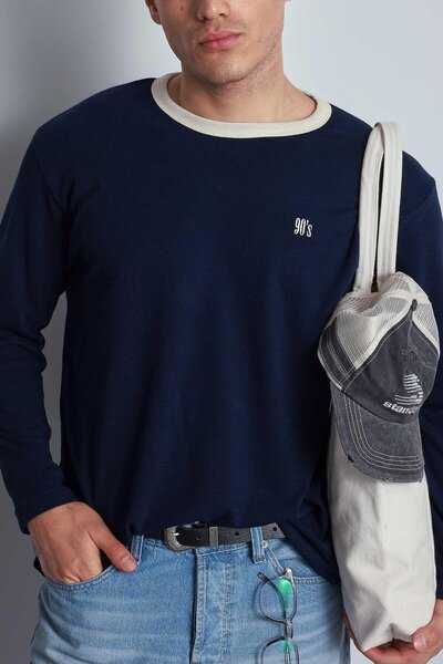 ablukaonline Ανδρικό φούτερ με λεπτομέρεια αντίθεσης Oversize Basic Σκούρο Μπλε