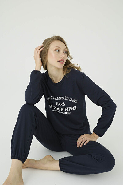 İPEKTENİM Yazı Baskılı Ribanalı Pijama Takımı