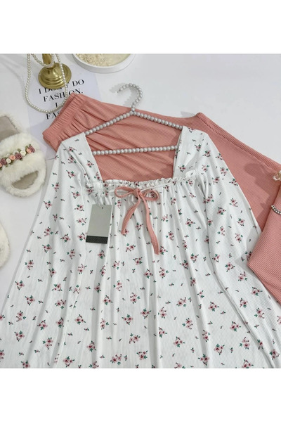 1way Off-shoulder pajamas with a distinctive design and comfortable material