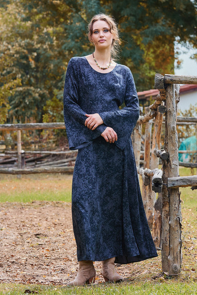 Los banditos Γυναικείο φόρεμα με λαιμόκοψη και ισπανικό μανίκι