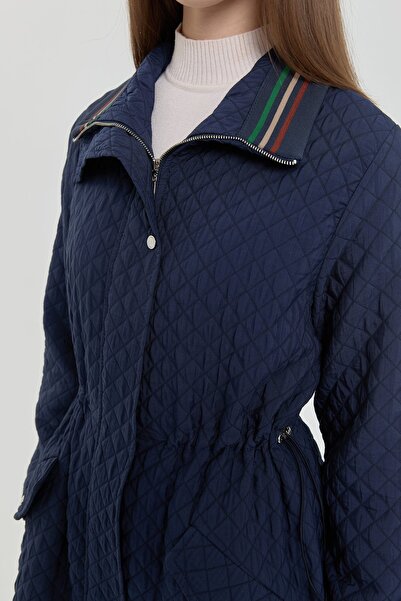 Nihan Büyük Beden İnce Kapitone Beli Büzgülü Kap Lacivert