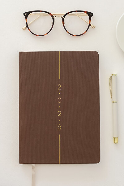 Matt Notebook مفكرة أسبوعية من الكتان مقاس A5 لعام 2026، 15×21 سم - 12 شهرًا، لون بني