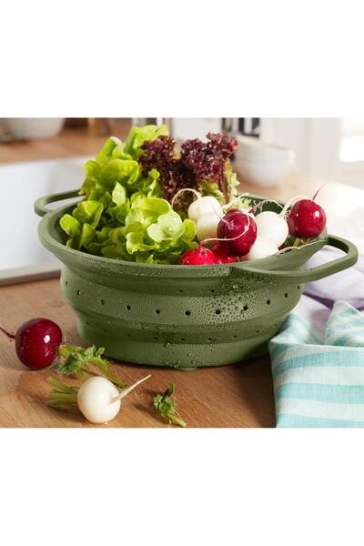 Tchibo Foldable Space-Saving Strainer Green 685824