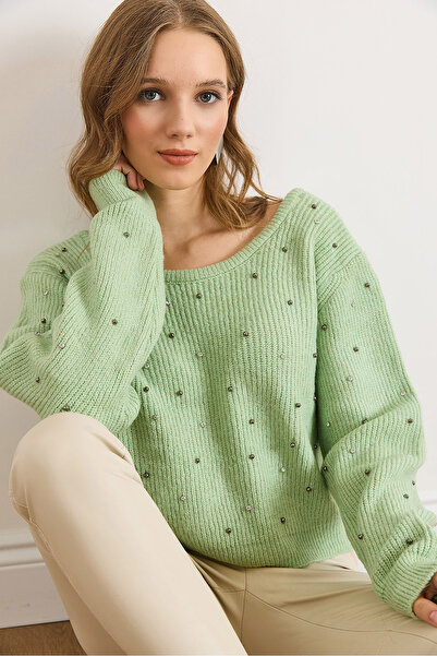 Olalook Kadın Çağla Yeşili Ön Arka Havuz Yaka İnci Taş Detaylı Triko Kazak KZK-19000879