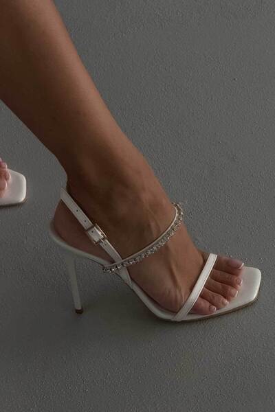 AYAKKABI PRENSİ Venatia Taşlı BEYAZ RUGAN