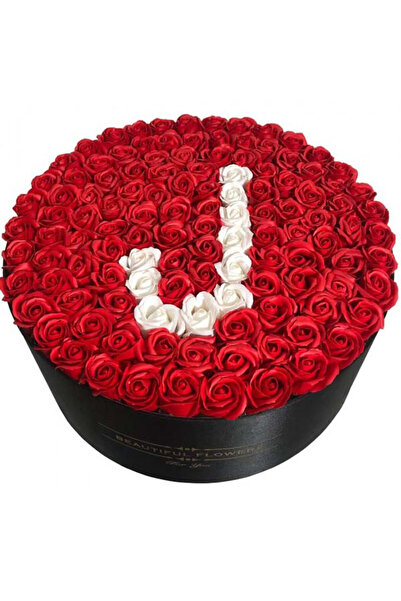 velve Aranjament floral personalizat cu litera, cutie rotunda neagra cu 101 t...