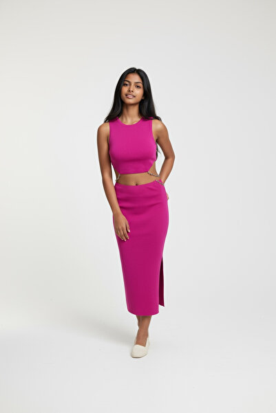 NEWCO Chain Detail High Waist Skirt and Sleeveless Crop Top Two-Piece Set - Stylish and Modern Design
