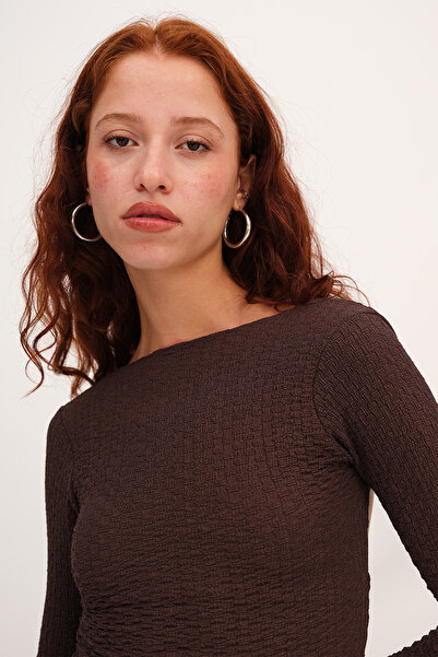 Addax Sırt Dekolteli Dokulu Bluz B0574