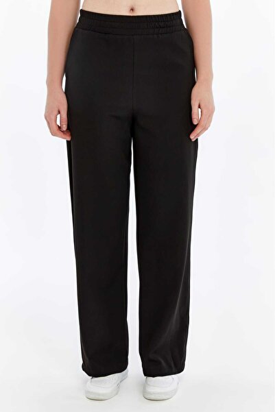 Butik بنطلون سكوبا مخيط من الأمام باللون الأسود