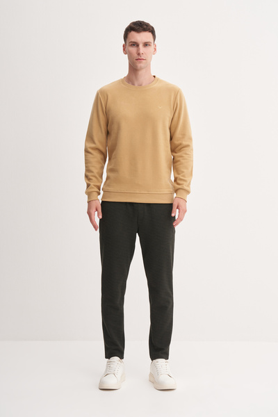 Cazador سويت شيرت محبوك من مزيج القطن بقصة ضيقة-56400