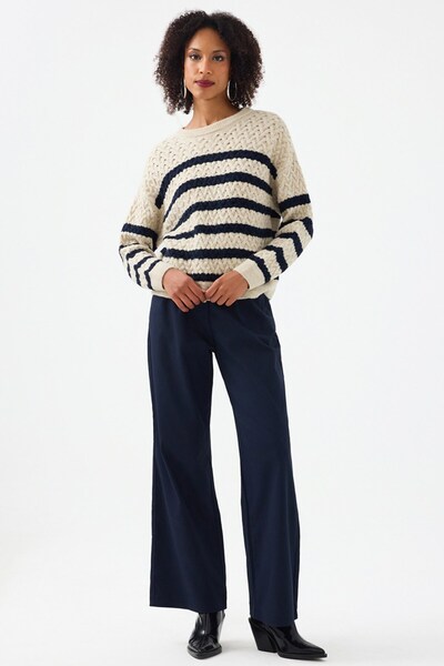 Loft Lf2040802 Sweater