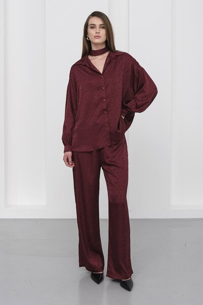 VAGGON Women's Burgundy Jacquard Pattern Satin Shirt and Pants Set Vs01231