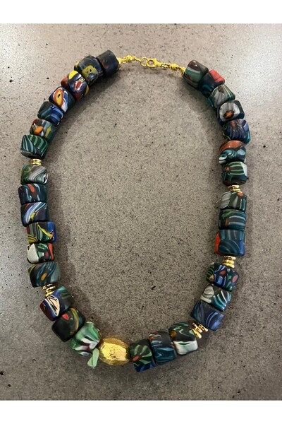 XATUN Altın Rengi Vintage Boncuk ile süslenmiş, Afrika Boncuklu Kolye