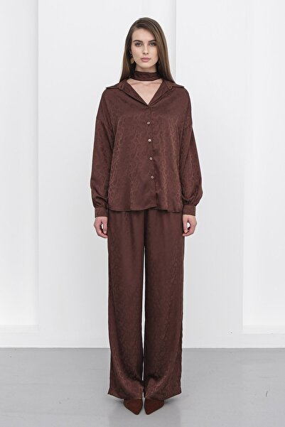 VAGGON Women's Brown Jacquard Pattern Satin Shirt and Pants Set Vs01231