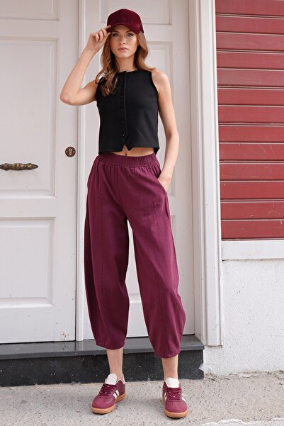 VAGGON Women's Burgundy Elastic Waist Balloon Cut Gabardine Trousers Vs01212