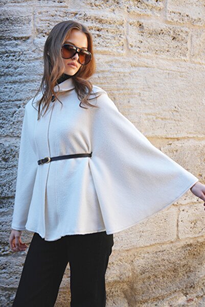 VAGGON Women's Ecru Button Closure Belted Cashmere Cape Vs01219