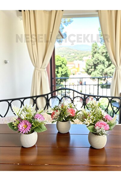 NEŞELİ ÇİÇEKLER Küçük Yapay Çiçek Kasımpatı 3’lü Set 20 cm Dekoratif Masa Süsü Plastik Mini Saksıda Ev Süsleri