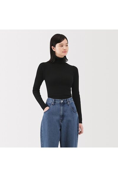 Muji Washable High-Gauge Ribbed Turtle Neck Sweater