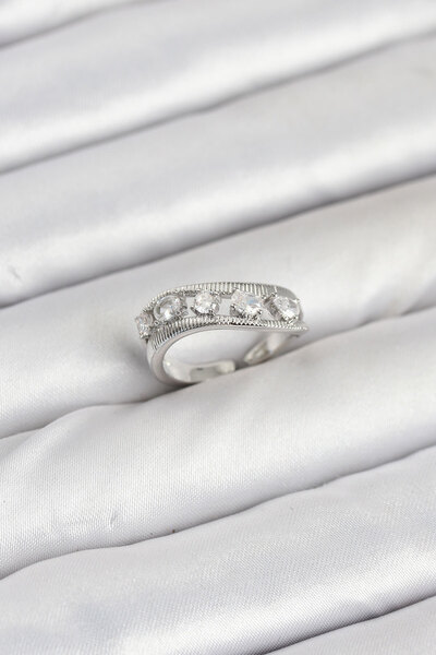 Marsilyan خاتم نسائي من النحاس الفضي اللون بحجر الزركون