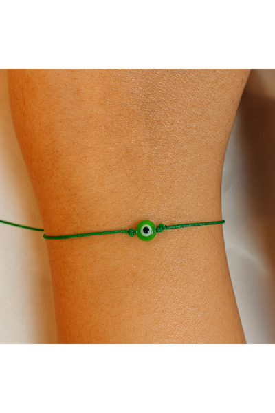 Femenino Yeşil cam nazar boncuklu yeşil ipli bileklik