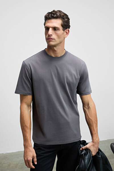 GRIMELANGE Ανδρικό μπλουζάκι Solo από 100% οργανικό βαμβάκι με χοντρή υφή Comfort Fit με λαιμόκοψη ανθρακί