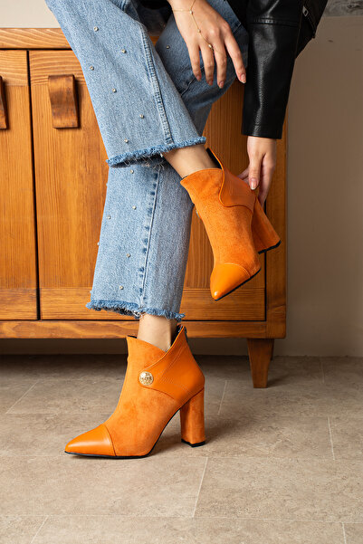 BERFONA Layla Orange Suede 7 cm Heel Button Detail Zippered Boots Bottie